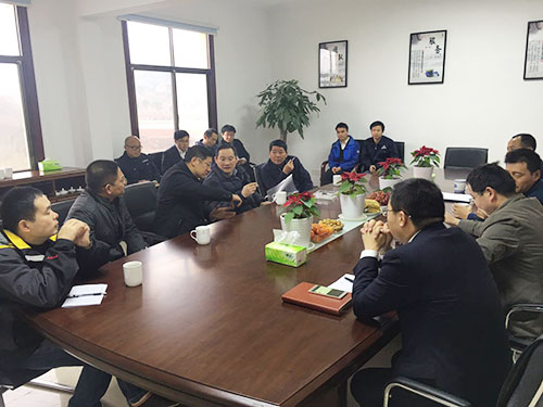 長(zhǎng)沙太空金路橋材料有限公司,雙鋼輪壓路機(jī),福格勒瀝青攤鋪機(jī),AC系列,AF系列,SBS系列