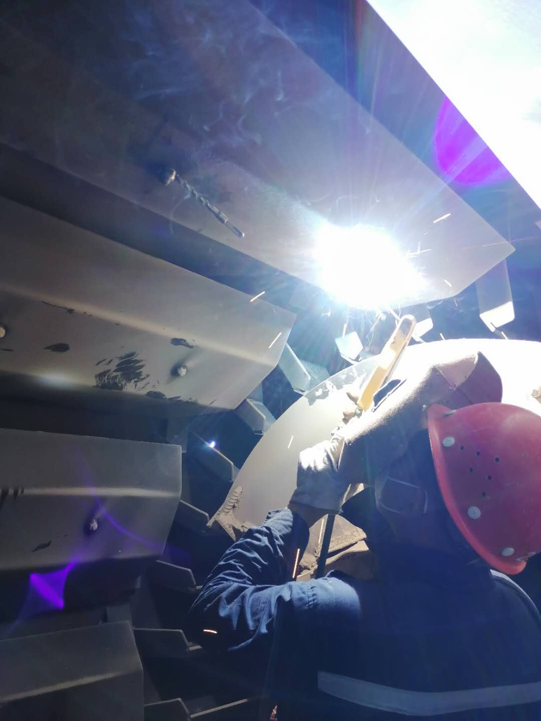 長沙太空金路橋材料有限公司,雙鋼輪壓路機,福格勒瀝青攤鋪機,AC系列,AF系列,SBS系列 長沙太空金路橋材料有限公司,雙鋼輪壓路機,福格勒瀝青攤鋪機,AC系列,AF系列,SBS系列